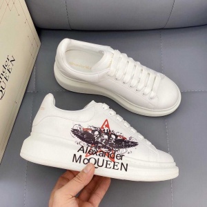 $82.00,2021 Alexander McQueen Causual Sneakers For Men in 240917