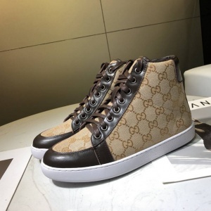 $82.00,2021 Gucci Causual Sneakers For Wome in 241140