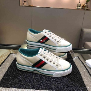 $82.00,2021 Gucci Causual Sneakers For Wome in 241144