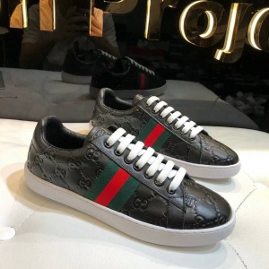 $82.00,2021 Gucci Causual Sneakers For Wome in 241148