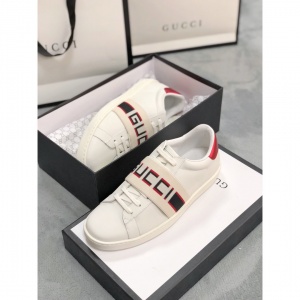 $82.00,2021 Gucci Causual Sneakers For Wome in 241218