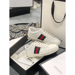 $82.00,2021 Gucci Causual Sneakers For Wome in 241233