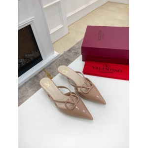$79.00,2021 Valentino Sandals For Women # 241956