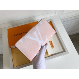 $35.00,2021 Louis Vuitton Wallets For Women in 244342