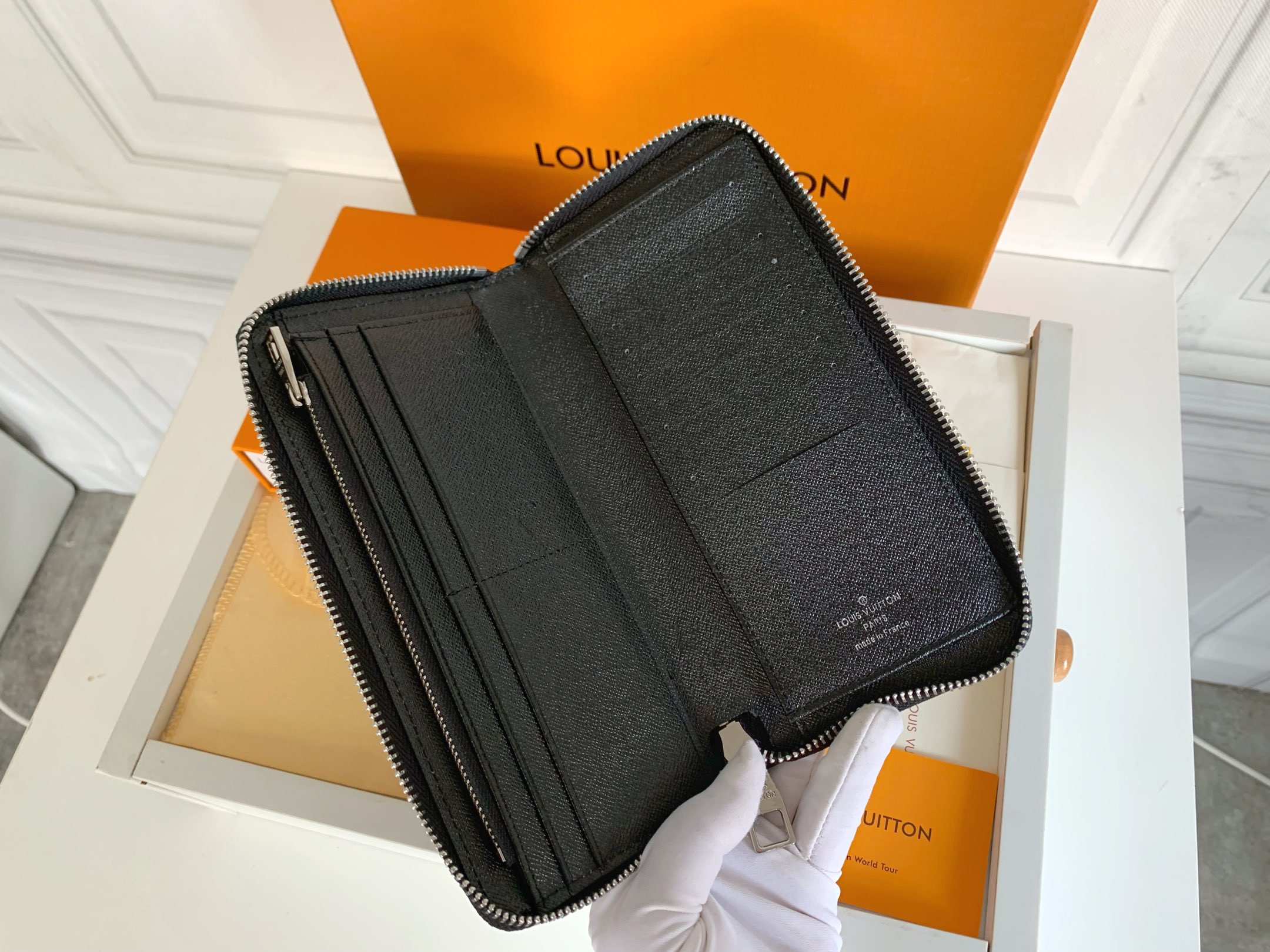 2021 Louis Vuitton Satchels For Women in 244348 2021 Louis Vuitton Satchels For Women in 244348, cheap Louis Vuitton Wallet, only $39!