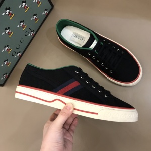 $85.00,2021 Gucci Tennis Logo Embroidered Sneakers Unisex # 244935