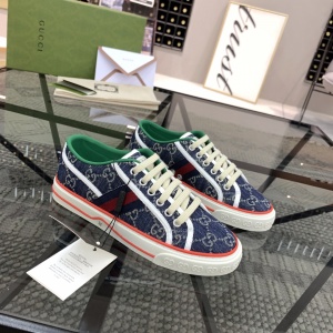 $85.00,2021 Gucci Tennis Logo Embroidered Sneakers Unisex # 244939