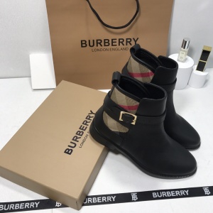 $95.00,2021 Burberry Boots For Women # 247303