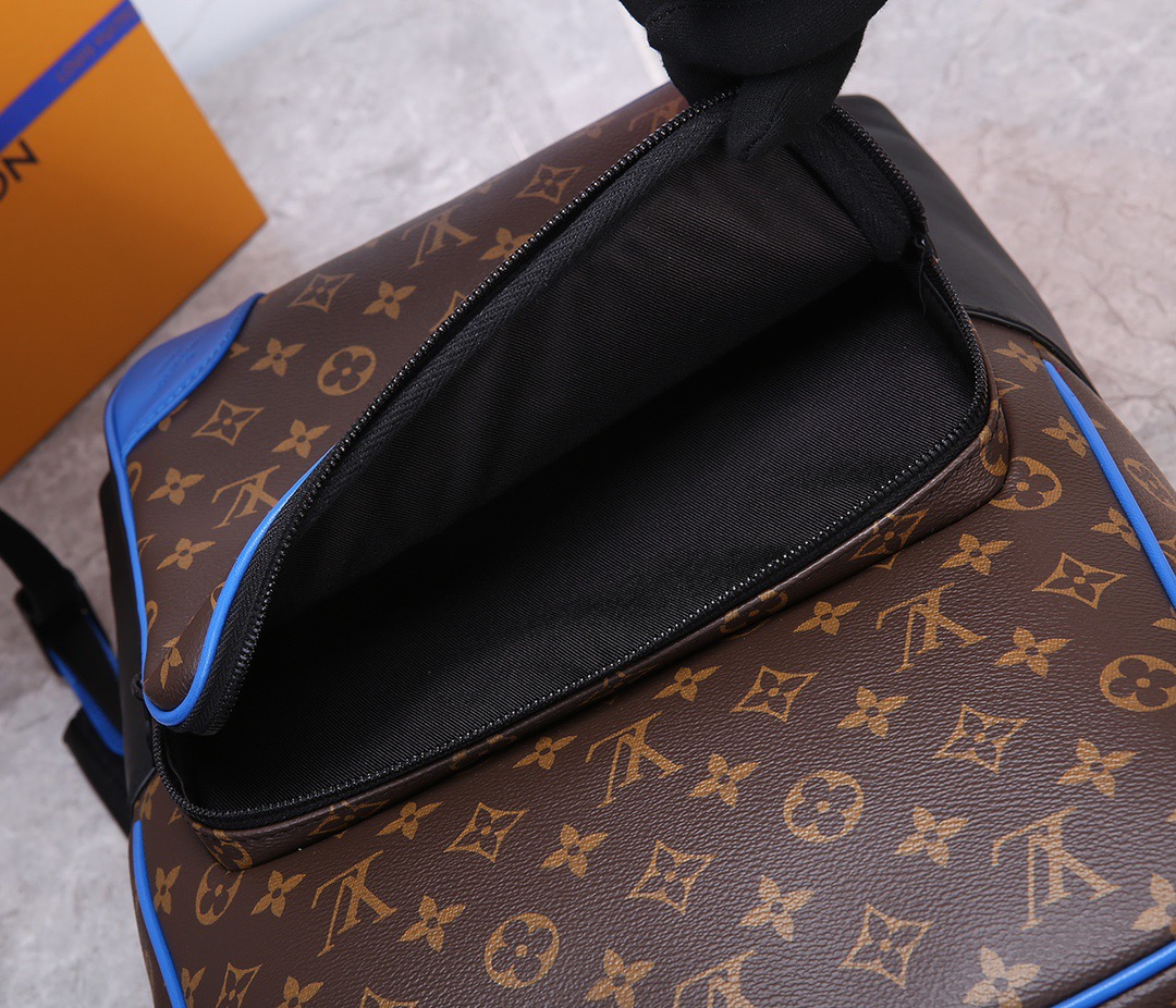 2021 Louis Vuitton 32*42*15cm Backpack in 247643 2021 Louis Vuitton 32*42*15cm Backpack in 247643, cheap LV Backpacks, only $169!