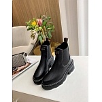 2021 Louis Vuitton Boots For Women in 248438