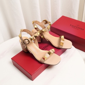 $75.00,Valentino Sandals For Women # 251146
