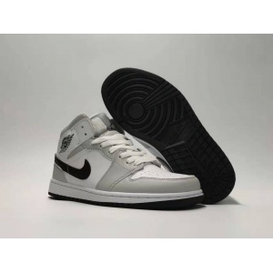 $69.00,Air Jordan 1 Sneaker Unisex  in 252515