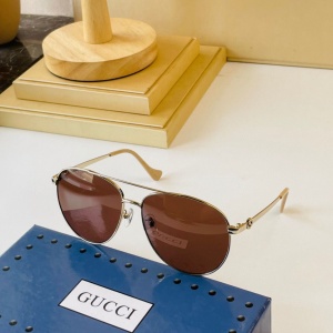 $52.00,Gucci Sunglasses Unisex in 255607