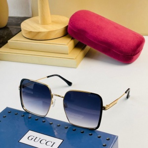 $52.00,Gucci Sunglasses Unisex in 255620