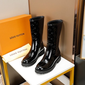 $85.00,Louis Vuitton Monogram Embossed Drops flat half Rainboot For Women in 257720