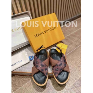 $75.00,Louis Vuitton crossover straps Pool Pillow Comfort Sandals in 259128