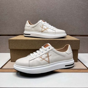 $89.00,Louis Vuitton Lace Up Sneakers For Men in 259994