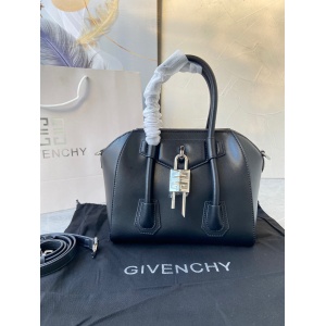 $169.00,Givenchy Handbags For Women in 261144