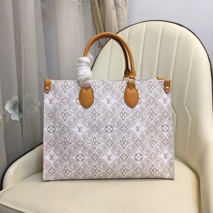 $86.00,Louis Vuitton Handbag For Women in 261208