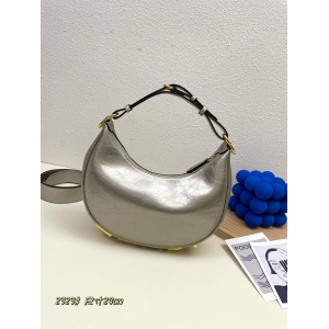 $107.00,Fendi Handbag For Women in 261229