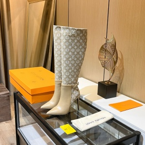 $135.00,Louis Vuitton Keen High Boots # 261463