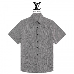 $33.00,Louis Vuitton Short Sleeve Shirt For Men # 262937