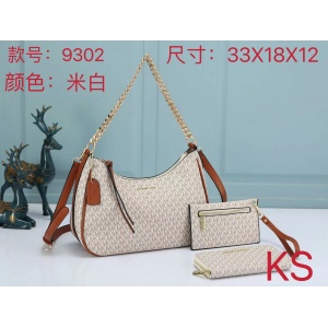 $55.00,Michael Kors Handbags For Women # 265437