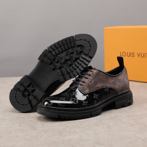 $92.00,Louis Vuitton Lace Up Shoes For Men # 265882