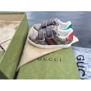 $65.00,Gucci ACE GG Supreme Sneaker For Kids # 266063
