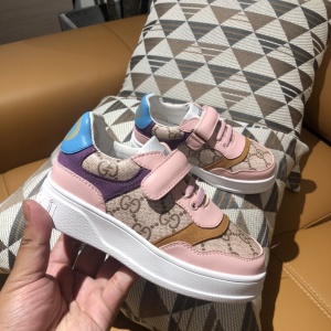 $65.00,Gucci Canvas Leather Sneaker For Kids # 266075