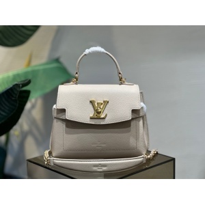 $175.00,Louis Vuitton Soft Calfskin Lockme Ever MM Bag # 268748
