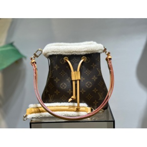 $159.00,Louis Vuitton Neonoe BB Bucket Bag # 268767