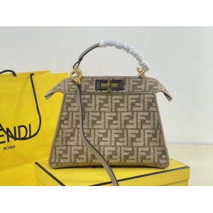 $115.00,Fendi Handbags For Women # 268887