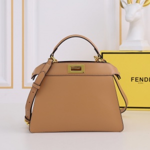 $105.00,Fendi Handbag For Women # 268905