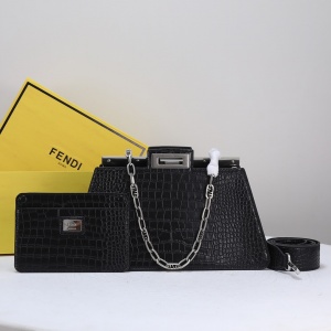 $115.00,Fendi Handbag For Women # 268920