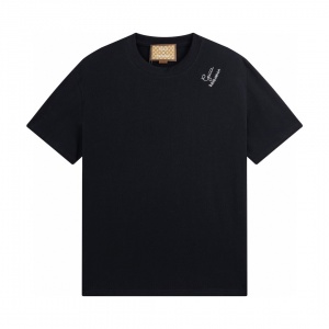 $26.00,Gucci Short Sleeve T Shirts Unisex # 269279