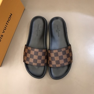 $65.00,Louis Vuitton Slippers For Men # 269738