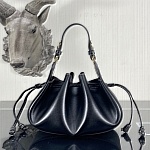 Fendi Handbags For Women # 268874