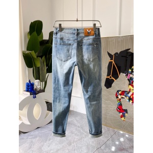 $42.00,Burberry Denim Straight Cut Jeans For Men # 270757