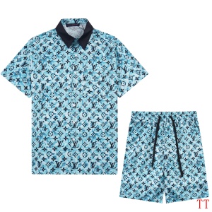$62.00,Louis Vuitton Short Sleeve Polo Shirts Unisex # 270971