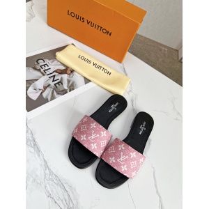 $62.00,Louis Vuitton Slippers For Women # 271295