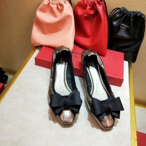 $75.00,Ferragamo Ballet Flats For Women # 271592