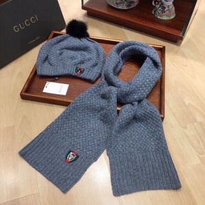 $43.00,Gucci Wool Hat And Scarf Set Unisex # 273230