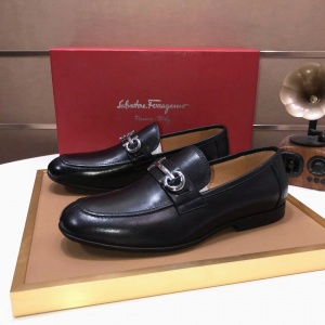 $92.00,Ferragamo Cowhide Leather Loafer For Men  # 274379