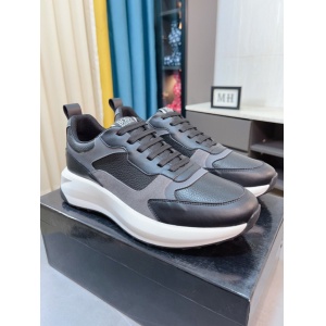 $89.00,Hugo Boss Cowhide Leather Low Top Sneakers For Men # 274564