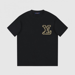 $35.00,Louis Vuitton Short Sleeve T Shirts For Men # 274957