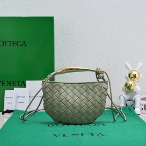 $155.00,Bottega Veneta Bags For Women # 275330