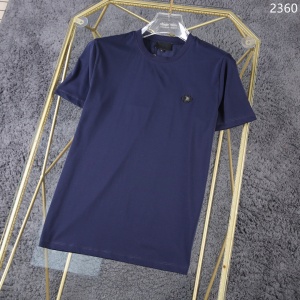 $25.00,Louis Vuitton Short Sleeve T Shirt For Men # 275947