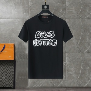 $25.00,Louis Vuitton Short Sleeve T Shirt For Men # 275990