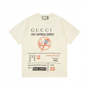 $35.00,Gucci Short Sleeve T Shirts For Men # 277903